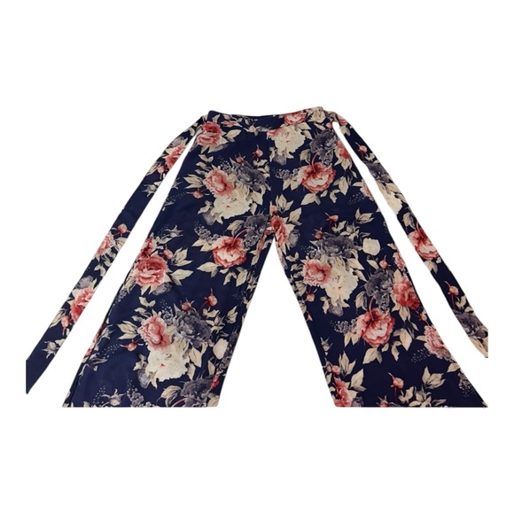 2/$20 - Gorgeous Blue & Pink Lock & Key Floral Wide Palazzo Style Flowy Pants - Picture 3 of 9